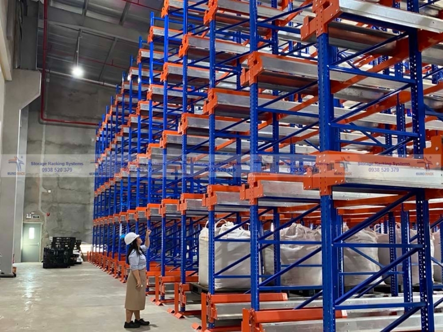 Thi công hệ thống kệ Orbiter kết hợp shuttle robot điều khiển từ xa